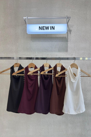 TOP CON CUELLO Y TACHITAS  - Art.27