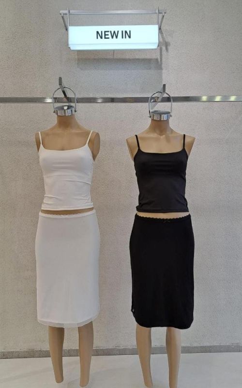 POLLERA MIDI TULL CON MOÑITO – ART. 561