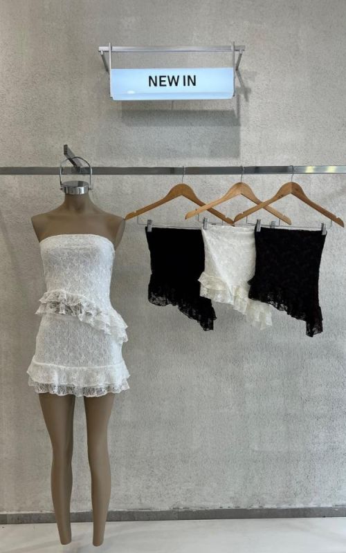 STRAPLESS VOLADITOS VEDA LACE – ART. 131